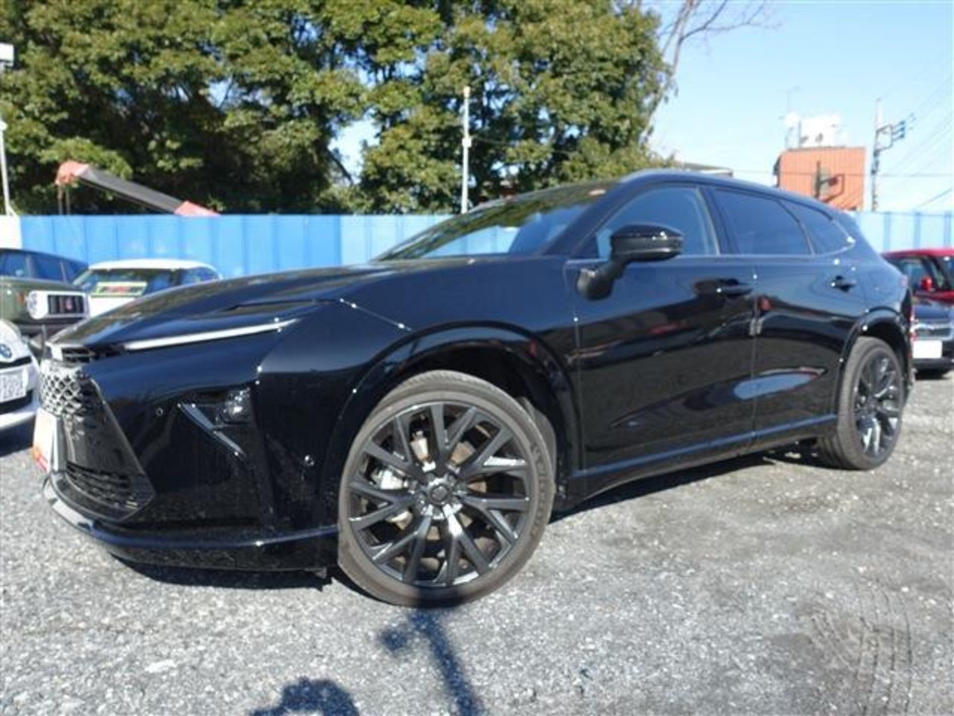 TOYOTA CROWN ESTATE - View 1