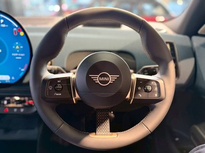 2025 MINI COOPER COUNTRYMAN — миниатюра 11