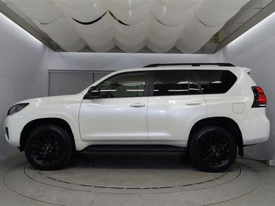 TOYOTA LAND CRUISER - 2