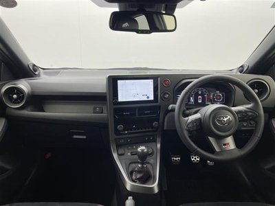 TOYOTA GR YARIS - 2