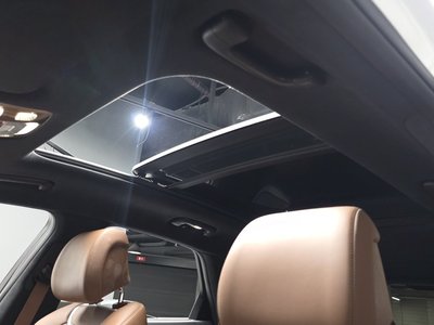 2024 Genesis GV70 thumbnail 22