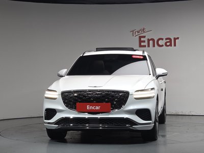 2024 Genesis GV70 photo 2