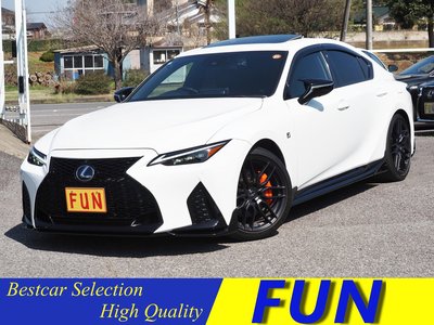LEXUS IS - 1