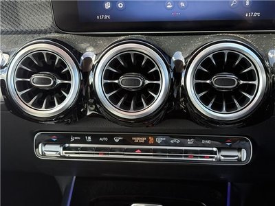 2024 Mercedes-BENZ GLB — миниатюра 35