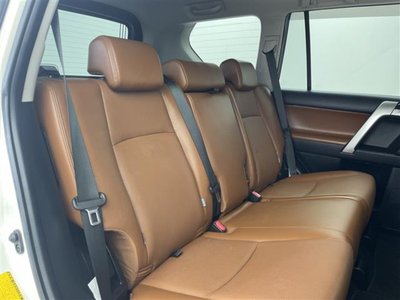 صورة مصغرة 32 لـ 2021 Toyota LAND CRUISER PRADO