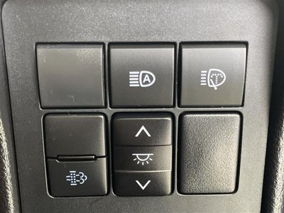 صورة مصغرة 28 لـ 2021 Toyota LAND CRUISER PRADO