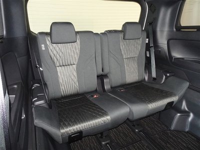 2025 Toyota ALPHARD — миниатюра 18