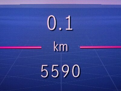 MERCEDES-BENZ E-CLASS - 9