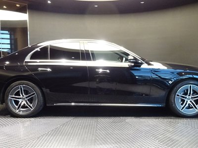 MERCEDES-BENZ E-CLASS - 4