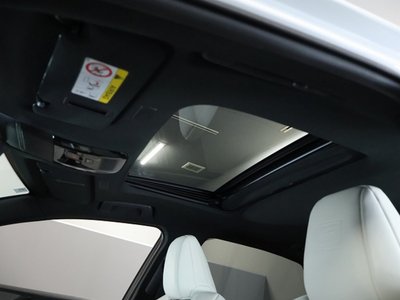 2025 Lexus NX — миниатюра 17