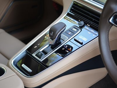 2024 Porsche PANAMERA — миниатюра 11