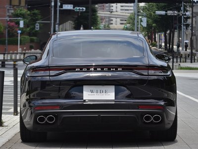 صورة 5 لـ 2024 Porsche PANAMERA