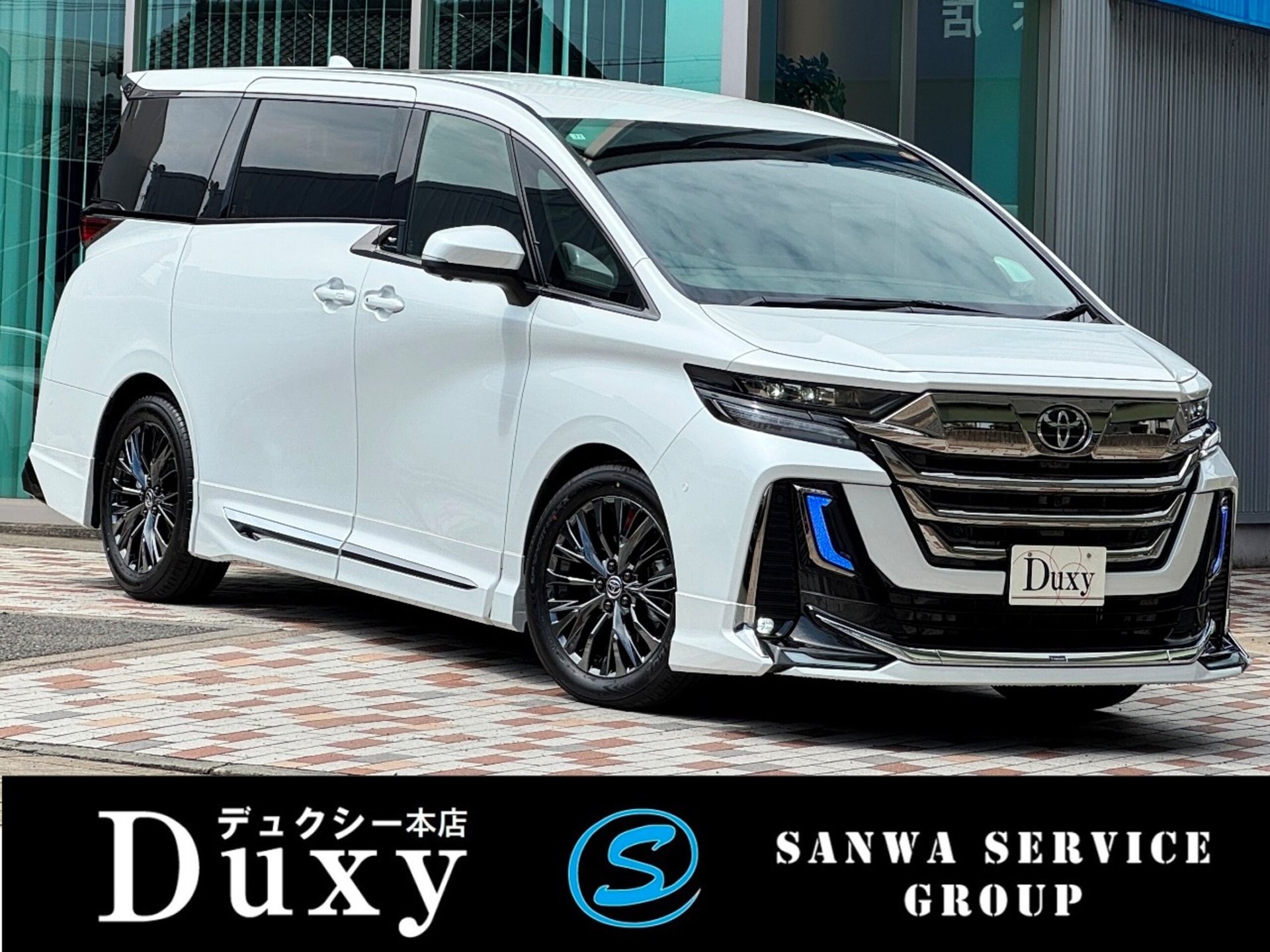 TOYOTA VELLFIRE - View 1