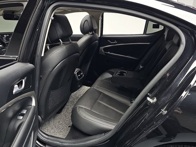صورة مصغرة 17 لـ 2023 Genesis THE NEW G70