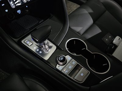 صورة مصغرة 12 لـ 2023 Genesis THE NEW G70
