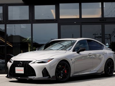 LEXUS IS - 3
