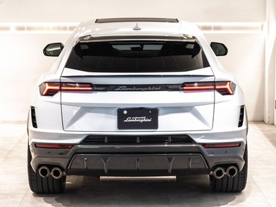 صورة 9 لـ 2025 Lamborghini URUS