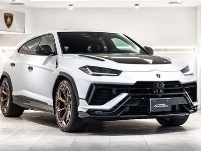 صورة 1 لـ 2025 Lamborghini URUS