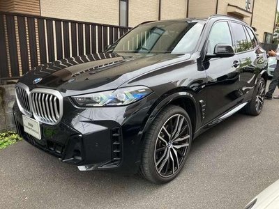 صورة 4 لـ 2025 BMW X5
