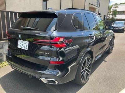 صورة 8 لـ 2025 BMW X5