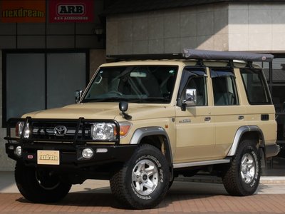 2015 Toyota LAND CRUISER 70 照片 1