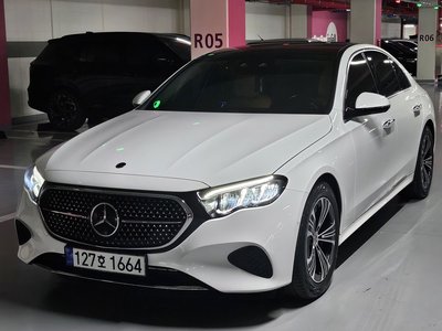 MERCEDES-BENZ E-CLASS