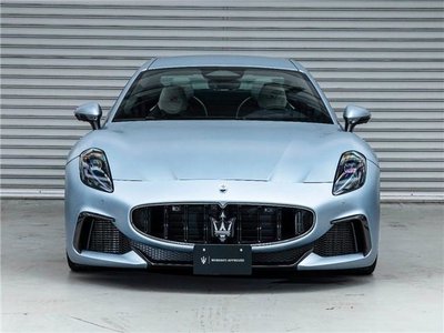 MASERATI GRANTURISMO - 5