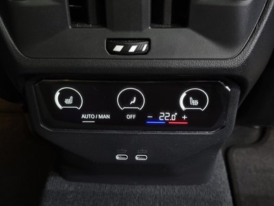 2025 BMW X3 — миниатюра 24