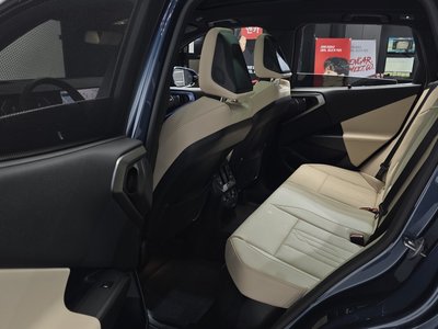2025 BMW X3 — миниатюра 16