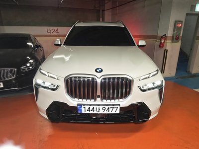 BMW X7 - 1