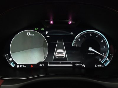 2021 Genesis GV70 — миниатюра 11