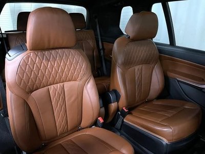 BMW X7 - 7
