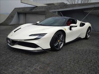 2022 FERRARI SF90 STRADALE photo 1