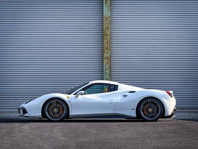 FERRARI 488 - 7
