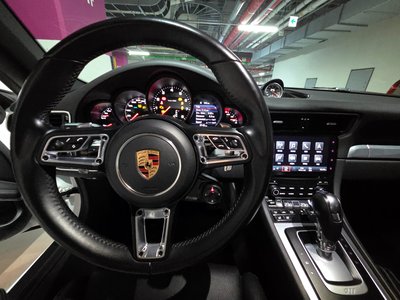 2017 Porsche 911 — миниатюра 14