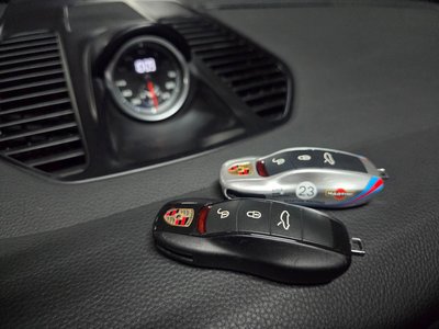 2017 Porsche 911 — миниатюра 13
