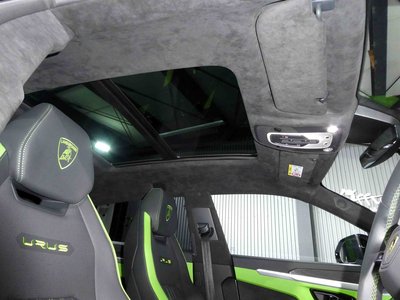 صورة مصغرة 21 لـ 2024 Lamborghini URUS