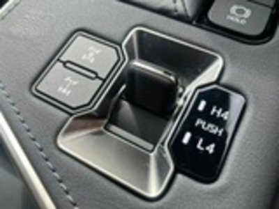 2025 Lexus GX 缩略图 19