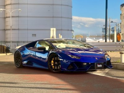 LAMBORGHINI HURACAN - 1
