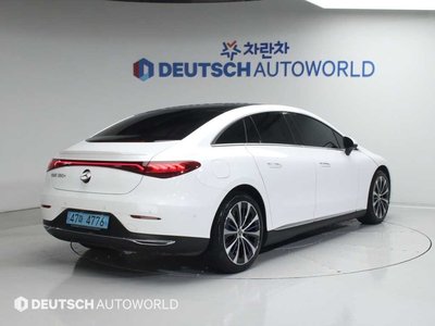 MERCEDES-BENZ EQE - 5