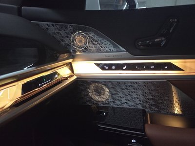 2026 BMW 7 SERIES thumbnail 17
