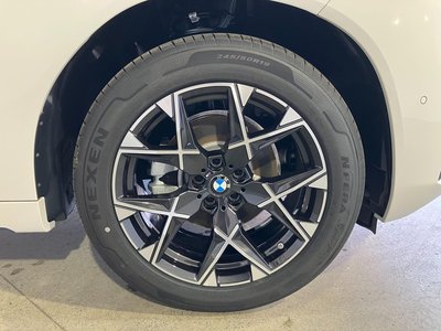 صورة مصغرة 23 لـ 2025 BMW X3