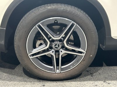 2022 Mercedes-BENZ GLC — миниатюра 25