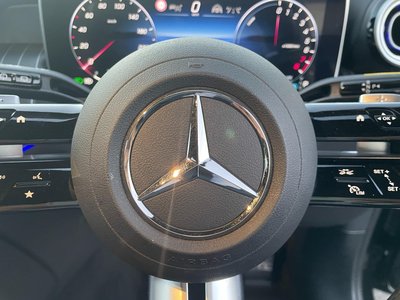 MERCEDES-BENZ GLC - 8