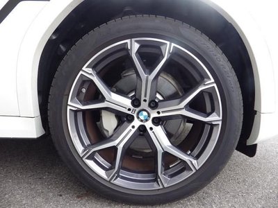 صورة 9 لـ 2024 BMW X6