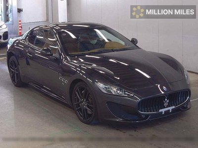 MASERATI GRANTURISMO - 1