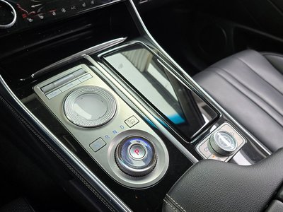 GENESIS GV80 - 9