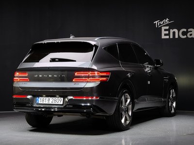 GENESIS GV80 - 3