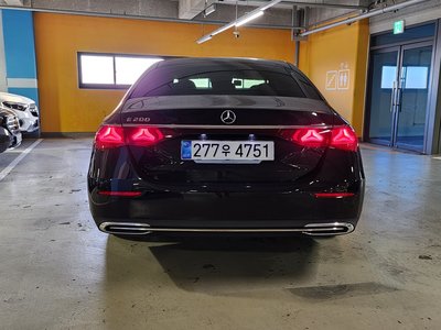 MERCEDES-BENZ E-CLASS - 6