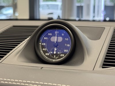 صورة مصغرة 12 لـ 2021 Porsche MACAN